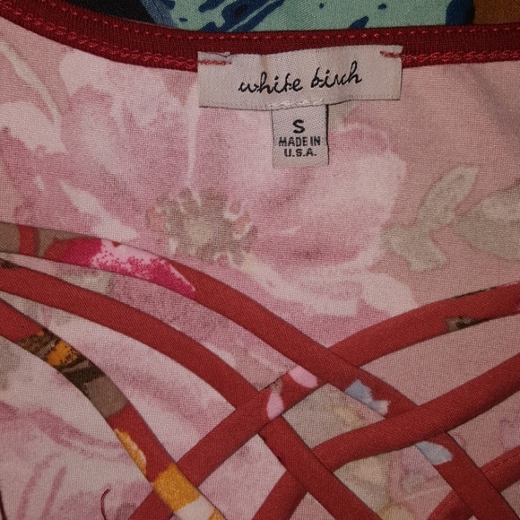 Floral Tank - Picture 2 of 3